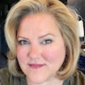 Meet your Posher, Lori